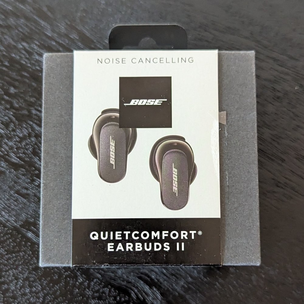 NWT Bose QuietComfort Earbuds II - Black